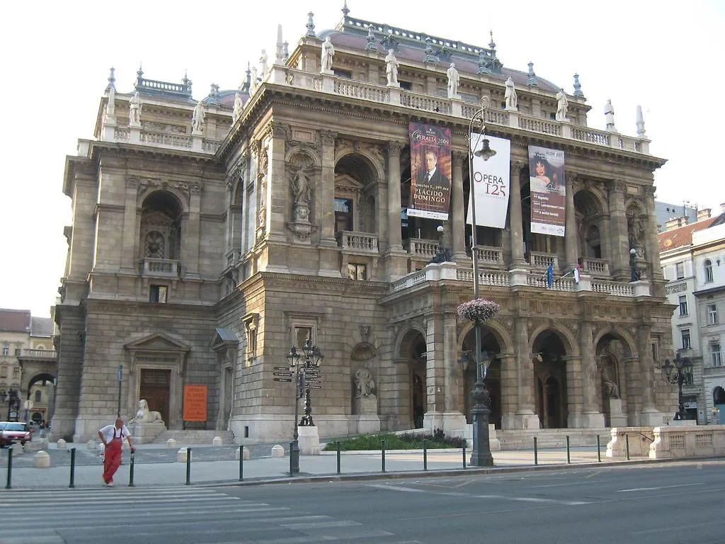 Zonaflat - Opera Apartment Budapest Hungary